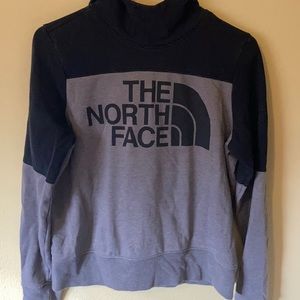 North face pullover